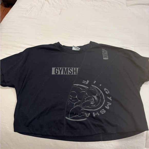 Gymshark Black Cropped Logo T-Shirt - Picture 1 of 4